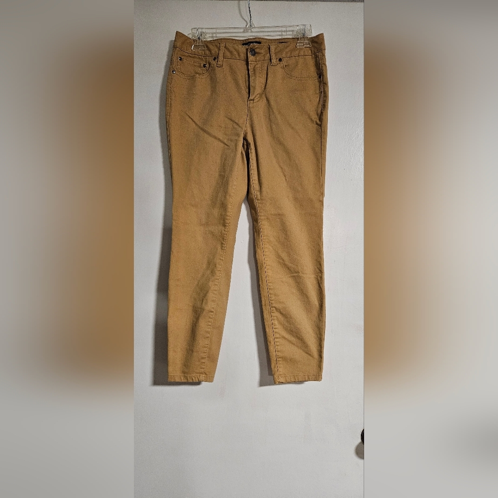 Women’s Skinny Pants in Camel